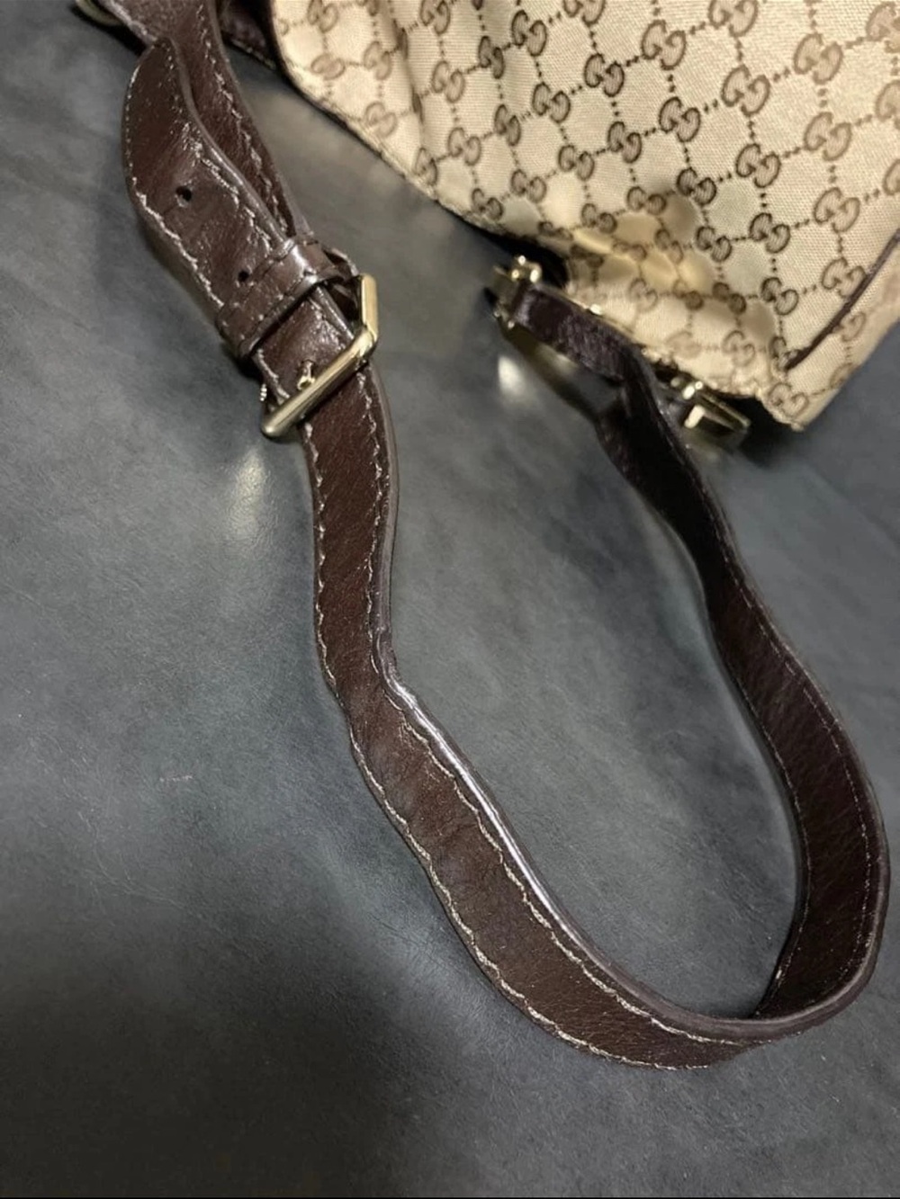 Gucci Brown GG Canvas Hobo Bag - Picture 9 of 16